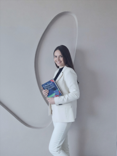 Юлия - репетитор английского